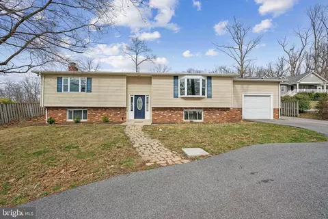 11626 Old Annapolis Rd, Frederick, MD 21701