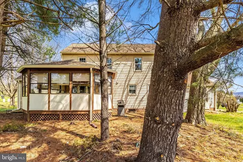 Exterior - 2801 Grandview Dr, Middletown, MD 21769 photo 5 of 16