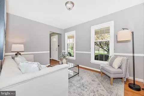 Living - 2801 Grandview Dr, Middletown, MD 21769 photo 1 of 1