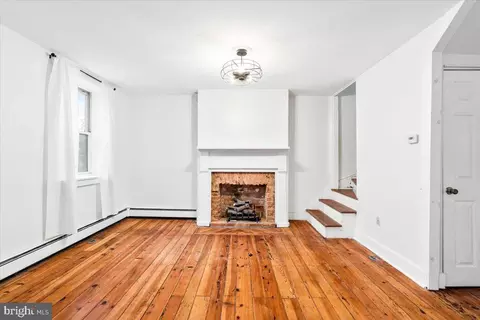 Living - 129 W 5th St, Frederick, MD 21701 photo 3 of 5
