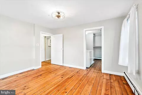 Bedroom - 129 W 5th St, Frederick, MD 21701 photo 2 of 2