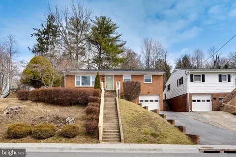 601 W B St, Brunswick, MD 21716
