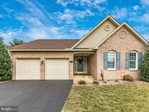 Exterior - 2025 Chapel Ct, Frederick, MD 21702 photo 1 of 17
