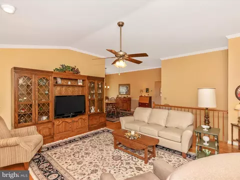 Living - 2025 Chapel Ct, Frederick, MD 21702 photo 2 of 6