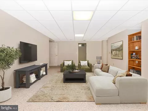 Living - 2025 Chapel Ct, Frederick, MD 21702 photo 5 of 6