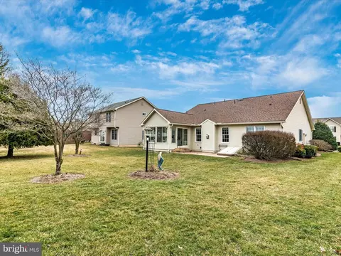 Exterior - 2025 Chapel Ct, Frederick, MD 21702 photo 7 of 17