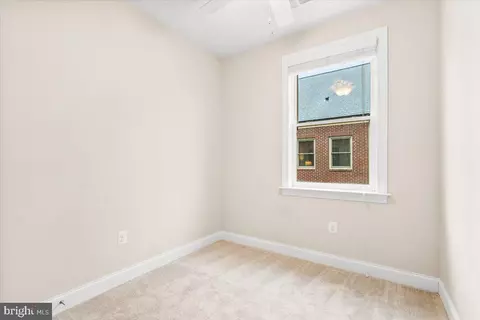 Bedroom - 34 Maxwell Sq, Frederick, MD 21701 photo 3 of 9