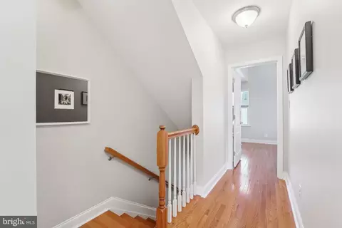 Entry Way - 34 W 6th St, Frederick, MD 21701 photo 6 of 7