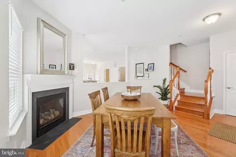 Dining - 34 W 6th St, Frederick, MD 21701 photo 2 of 4