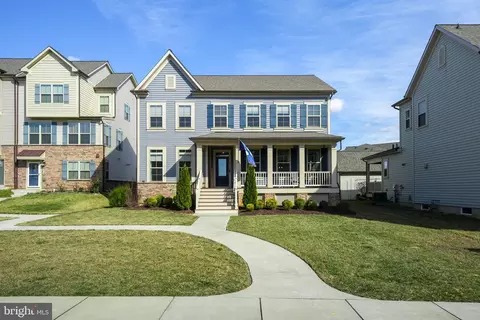 8716 Shady Pines Dr, Frederick, MD 21704