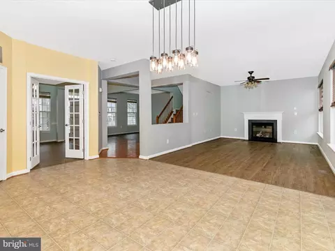 605 Crossover Ct, Frederick, MD 21703 photo 18