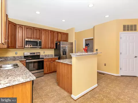 605 Crossover Ct, Frederick, MD 21703 photo 15