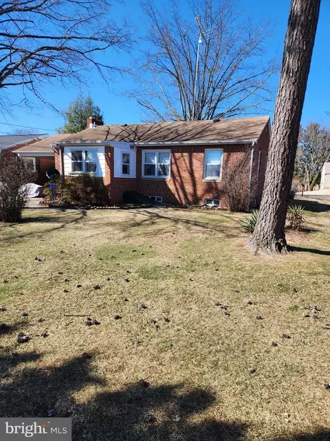 12 1st Ave, Emmitsburg, MD 21727