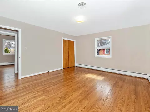 6105 Dover St, Frederick, MD 21704 photo 28