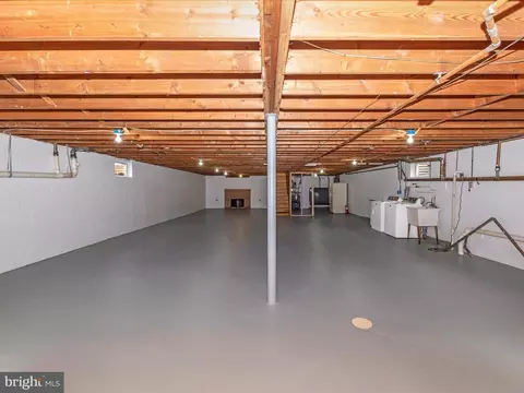 6105 Dover St, Frederick, MD 21704 photo 39