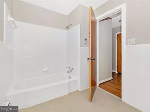 6105 Dover St, Frederick, MD 21704 photo 37