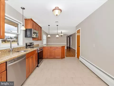 6105 Dover St, Frederick, MD 21704 photo 21