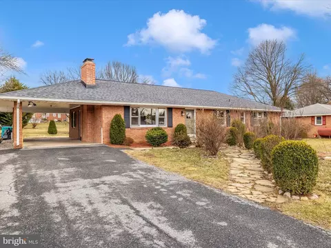 6105 Dover St, Frederick, MD 21704 photo 46