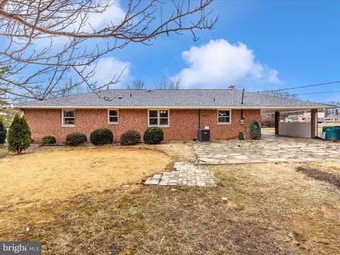 6105 Dover St, Frederick, MD 21704 photo 48