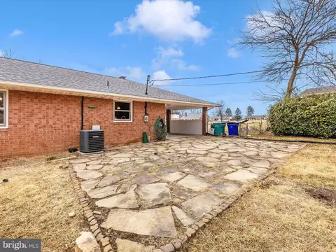 6105 Dover St, Frederick, MD 21704 photo 49