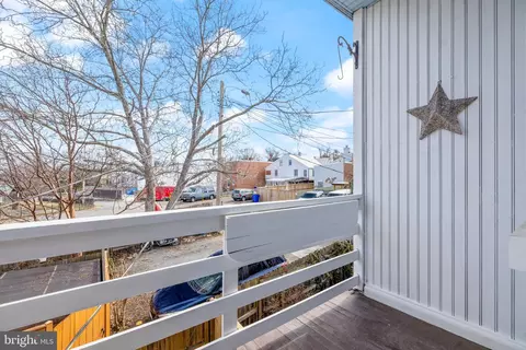 Exterior - 30 S Bentz St, Frederick, MD 21701 photo 4 of 13