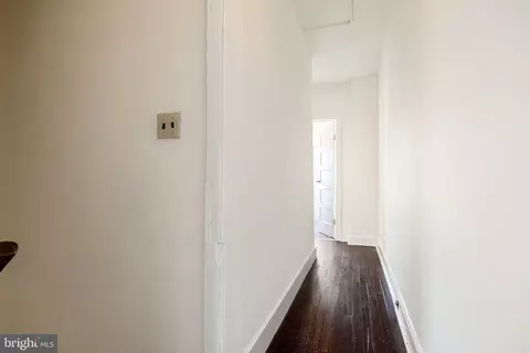 Entry Way - 30 S Bentz St, Frederick, MD 21701 photo 8 of 9