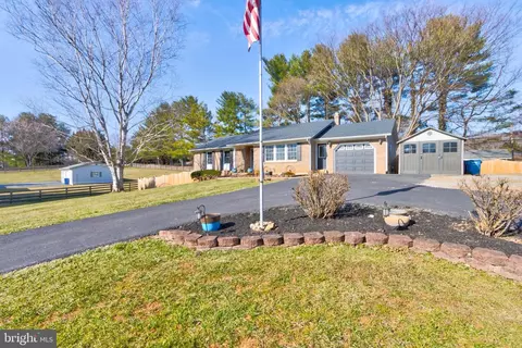 4502 Unakite Rd, Middletown, MD 21769