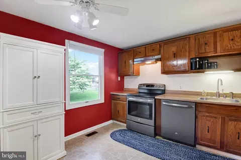Kitchen - 1324 Split Rail Ln, Frederick, MD 21703 photo 2 of 2