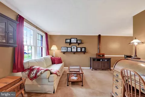 Living - 1324 Split Rail Ln, Frederick, MD 21703 photo 1 of 3
