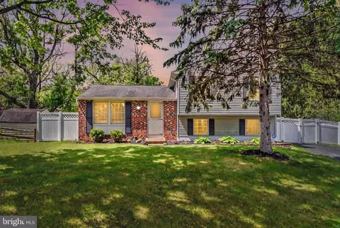 Exterior - 1324 Split Rail Ln, Frederick, MD 21703 photo 6 of 6