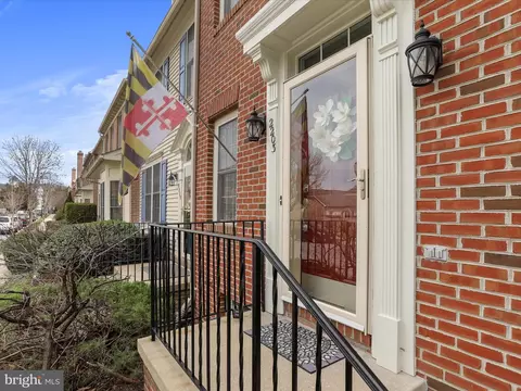 2203 Lamp Post Ln, Frederick, MD 21701