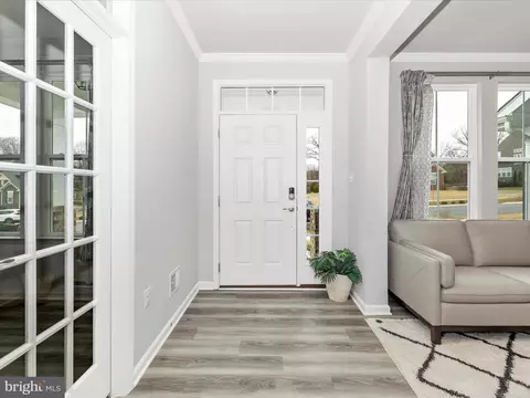 Entry Way - 5602 Pine Bluff Ct, Frederick, MD 21704 photo 1 of 5