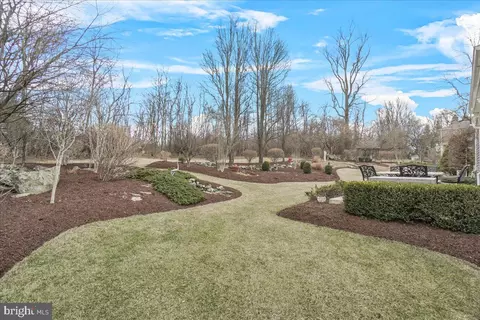Exterior - 8029 Ridge Rd, Frederick, MD 21702 photo 17 of 19