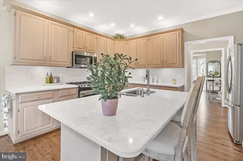 Kitchen - 8029 Ridge Rd, Frederick, MD 21702 photo 5 of 6