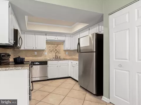 Kitchen - 6329 New Haven Ct, Frederick, MD 21703 photo 4 of 4