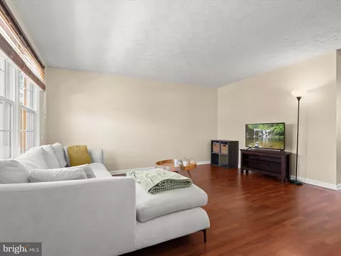 Living - 6329 New Haven Ct, Frederick, MD 21703 photo 3 of 4