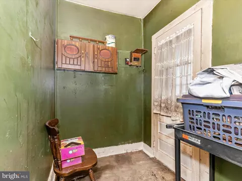 113 E Main St, Thurmont, MD 21788 photo 15