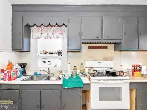 113 E Main St, Thurmont, MD 21788 photo 23