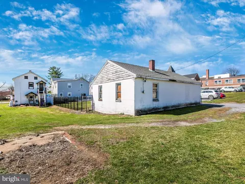 113 E Main St, Thurmont, MD 21788 photo 46