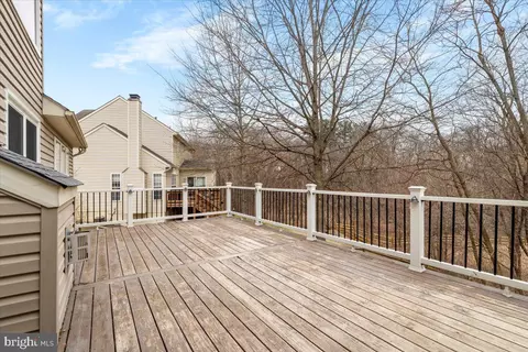 Exterior - 5888 Bridge Spring Rd, Frederick, MD 21704 photo 2 of 8