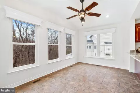 Entry Way - 5888 Bridge Spring Rd, Frederick, MD 21704 photo 2 of 4