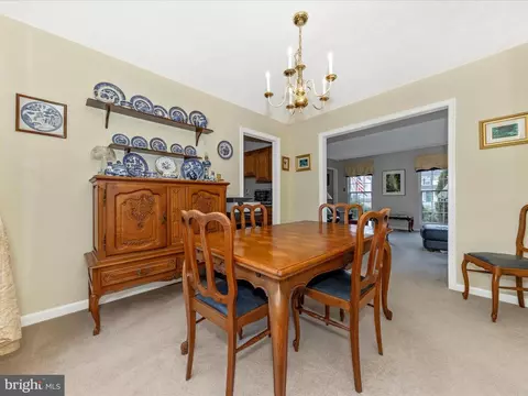 6252 Darlington Ct, Frederick, MD 21703 photo 9