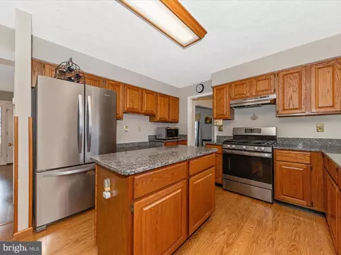 6252 Darlington Ct, Frederick, MD 21703 photo 11