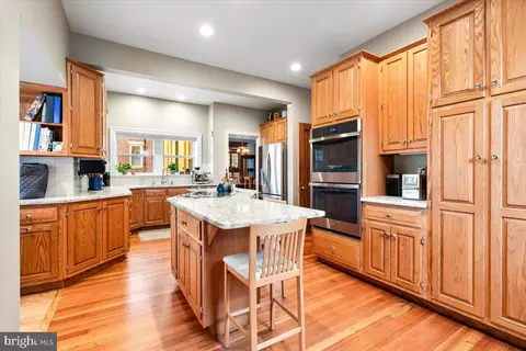 Kitchen - 207 Rockwell Ter, Frederick, MD 21701 photo 7 of 7
