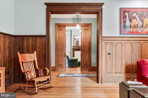 Entry Way - 207 Rockwell Ter, Frederick, MD 21701 photo 7 of 13