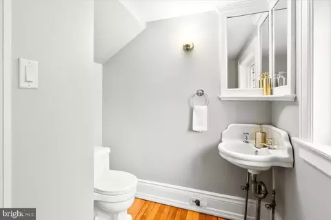Bath - 207 Rockwell Ter, Frederick, MD 21701 photo 1 of 7