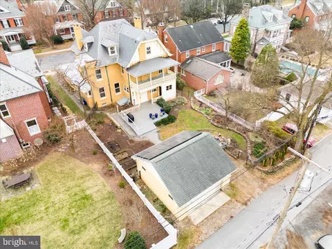 View/Area - 207 Rockwell Ter, Frederick, MD 21701 photo 1 of 8