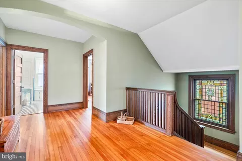 Entry Way - 207 Rockwell Ter, Frederick, MD 21701 photo 11 of 13