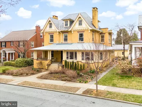 207 Rockwell Ter, Frederick, MD 21701