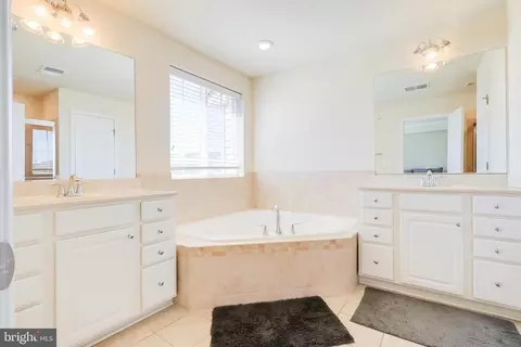 6155 Murray Ter, Frederick, MD 21703 photo 13